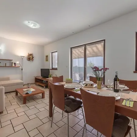 House Pineta - Fazana, Sea View & Mini Wellness Fazana